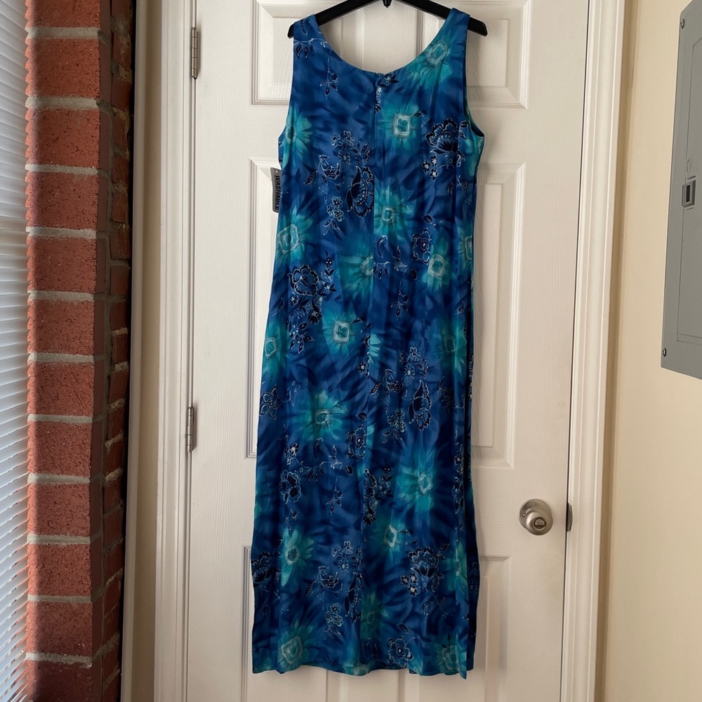 NWT Worthington‎ Petite Long Blue and white Dress with Side Slits - Picture 5 of 6